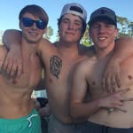 @drew_lawrence - Instagram