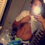 @d.rew.miz.ell - Instagram