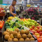Drew Steele - @guys_at_the_grocery - Instagram