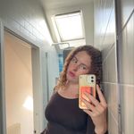 @dulcie.bennett - Instagram