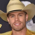 dustin lynch - @dustinlynchmdpage - Instagram