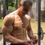 Dustin Sanchez - @dustinsancheztv - Instagram