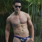 Dustin True - @laloonaizai - Instagram