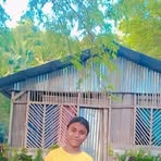 Dhesty Kase - Facebook
