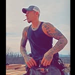 Dustin Lyons - @djames8483 - Instagram
