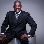 Dwayne Castro - @iambishopdwayne - Instagram