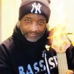 Dwayne Holmes - @dwayne.holmes.737 - Instagram