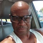 Dwayne Larry - @dwaynelarry - Instagram