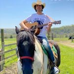 Dwayne Whitley - @dwaynewhitleyandtheboys - Instagram
