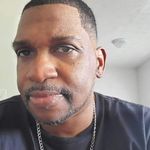 Dwight Crawford - @investoroptions - Instagram