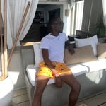 Dwight Howell - @howell_dwight - Instagram