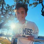 Dylan Charlton - @dylancharltonn - Instagram