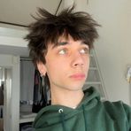 Dylan Khan - Facebook