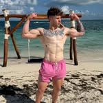 Dylan Landis - @dlandislifts - Instagram