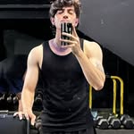Dylan Lobo - @elesdy_18 - Instagram