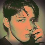Angeles Otero | Singer & Songwriter - @dylan_lloyd - Instagram