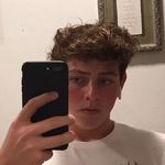 Dylan McCall - @pineapple_moose - Instagram