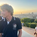 @dylanmeekss - Instagram