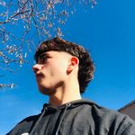 Dylan muñoz  - @dylanmunozzz - Instagram