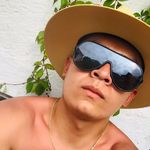 Dylan Reyes - @dylan_ar25 - Instagram