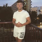 Dylan Thomson - @dylanxox - Instagram