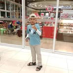 Earl Biene - Facebook