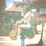 Lindsay Schaefer - @earlbrowning613 - Instagram