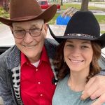 Earl Carlson - @comearl.carlson.161 - Instagram