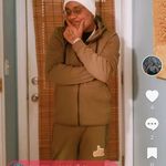 Earl Carroll - @manolo_oreo - Instagram