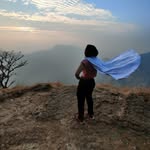 Shakshi - @nearly.headless.chick - Instagram