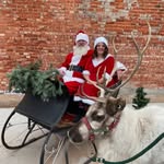 Santa Earl and Melissa Claus - @santaearlmelissaclaus - Instagram