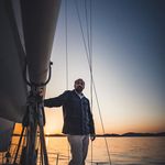 Earl Gleason - @earl.gleason.5 - Instagram