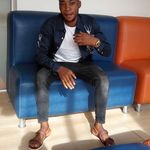 Earl Gold - @henny.ayomide - Instagram