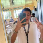 Earl James De Guzman - @semaj.erl - Instagram