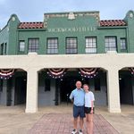 Earl Holley - @efholley - Instagram