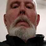 Earl Kinder - Facebook