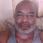 Earl Yedayah - @earlknowles149 - Instagram