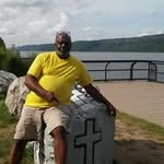 Earl Moses - @earlmoses - Instagram