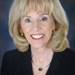Earline Lawrence - @earlinelawrencerealtor - Instagram