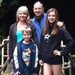 Lisa Earnest Perry - @lisaperry214 - Instagram