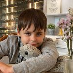 Easter Davis - @wejesa1684 - Instagram