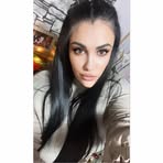 Ester Ross - Facebook