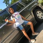 Eboni Walker - @eboni_lipgloss_dirp127 - Instagram
