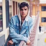 ebony blue - @blueandebony - Instagram