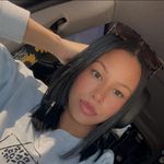 Ebony Branham - @livingthedreamxxd - Instagram