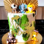 Ebony Cannon @aquarianqueen218 - @ebonysdelightfuldesserts - Instagram