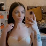 Ebony Charles - @ebony1222 - Instagram