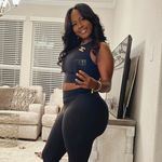 Ebony Fleming - @social_snob - Instagram