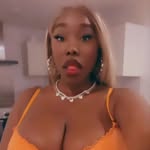 Ebony Hanson - @cchocolatee_xo - Instagram