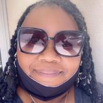 Ebony Hood-Brumfield - @blkqueeneb - Instagram